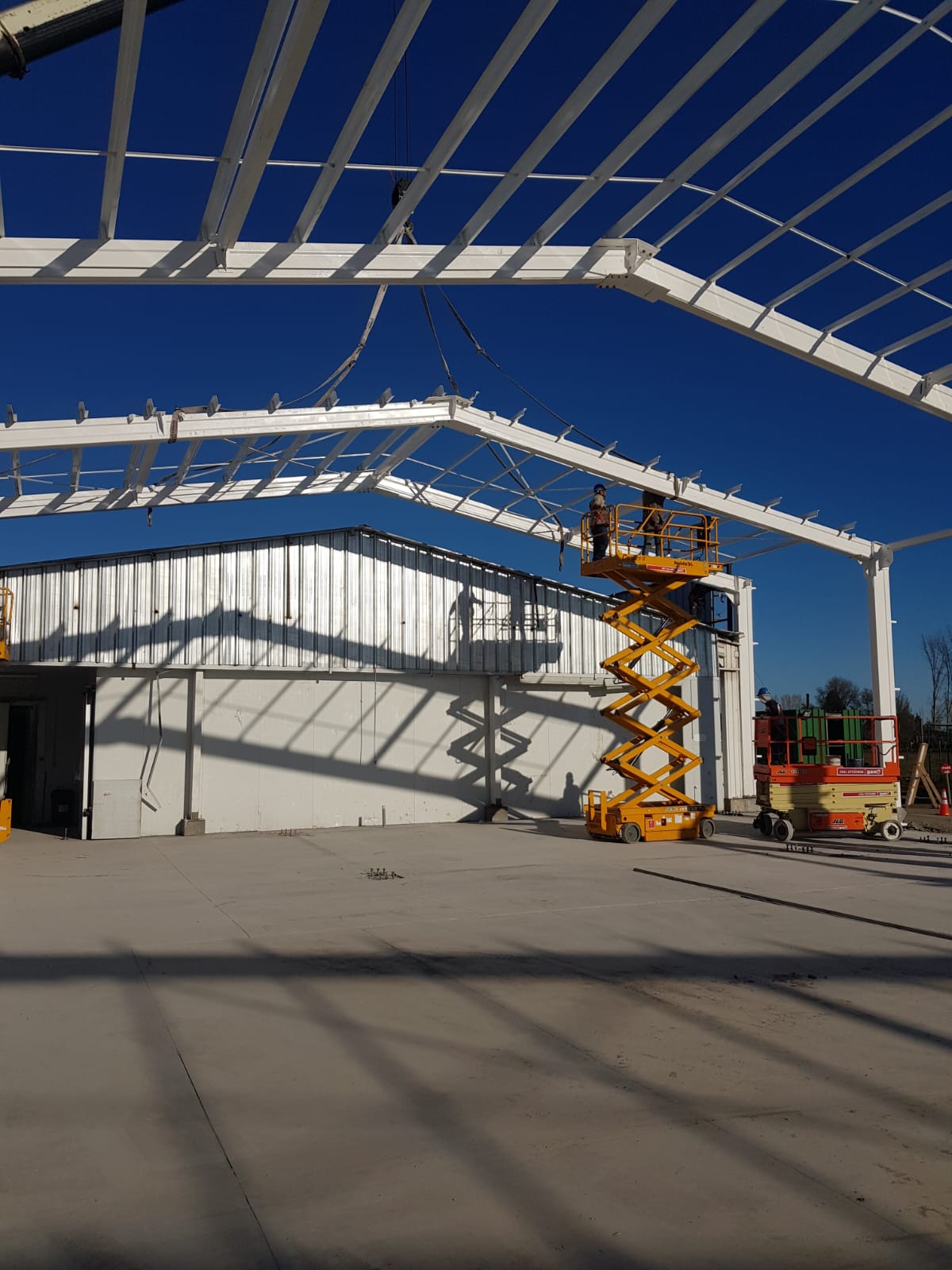 Seguridad en terreno LR Montajes